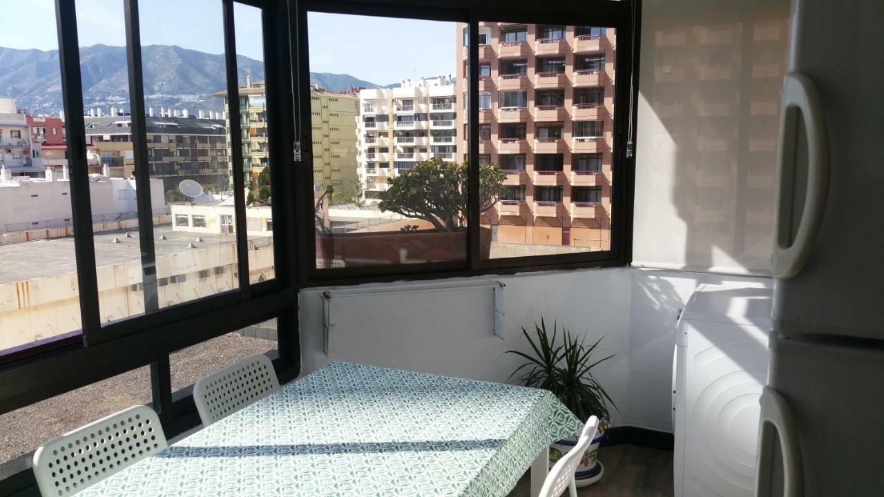 Apartamento Junto Al Puerto De Fuengirola Apartment Ngoại thất bức ảnh